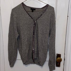 Fancy grey sweater
